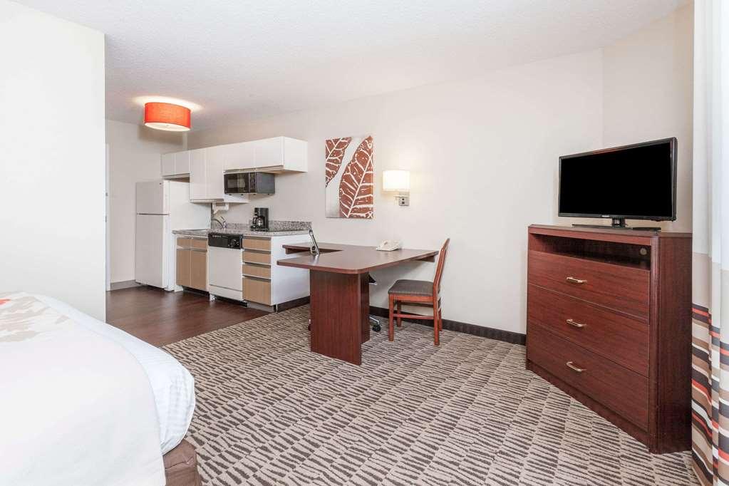 Mainstay Suites Detroit Auburn Hills Quarto foto