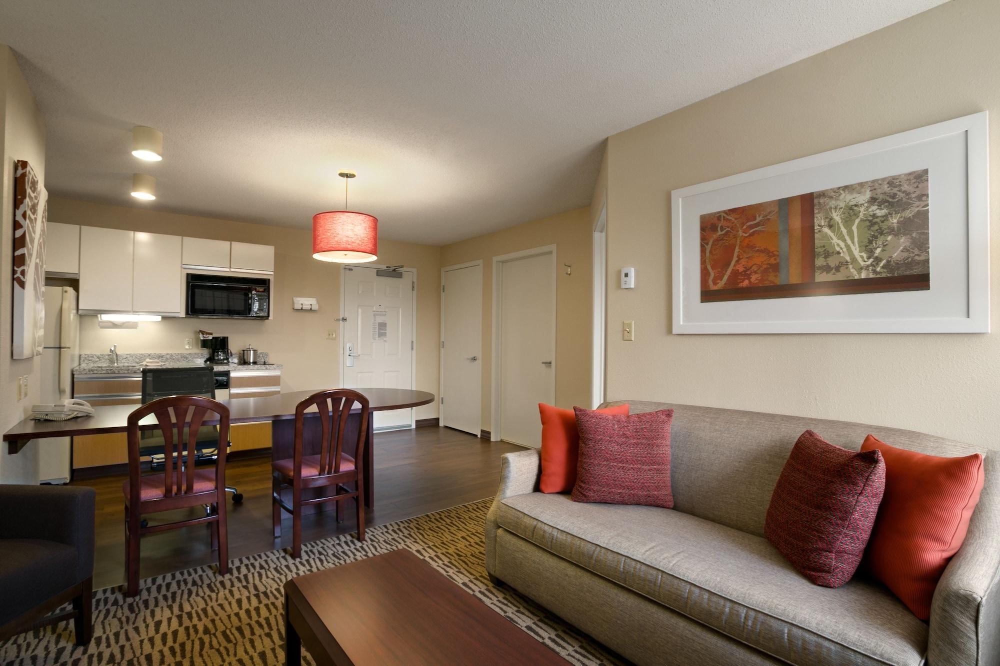 Mainstay Suites Detroit Auburn Hills Exterior foto
