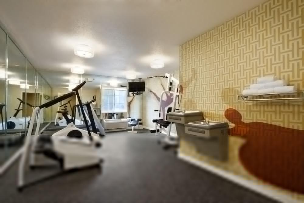 Mainstay Suites Detroit Auburn Hills Exterior foto